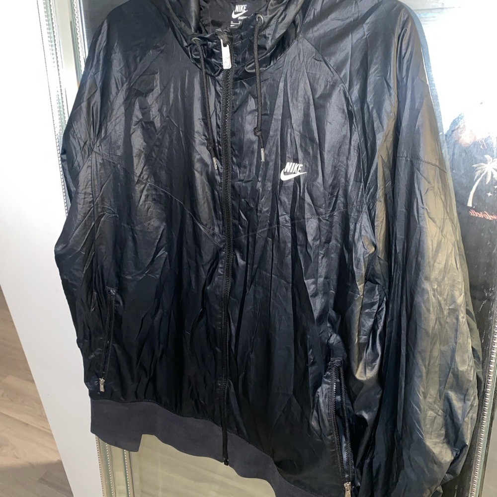 Nike Windrunner Jacket - Picture 2 of 6